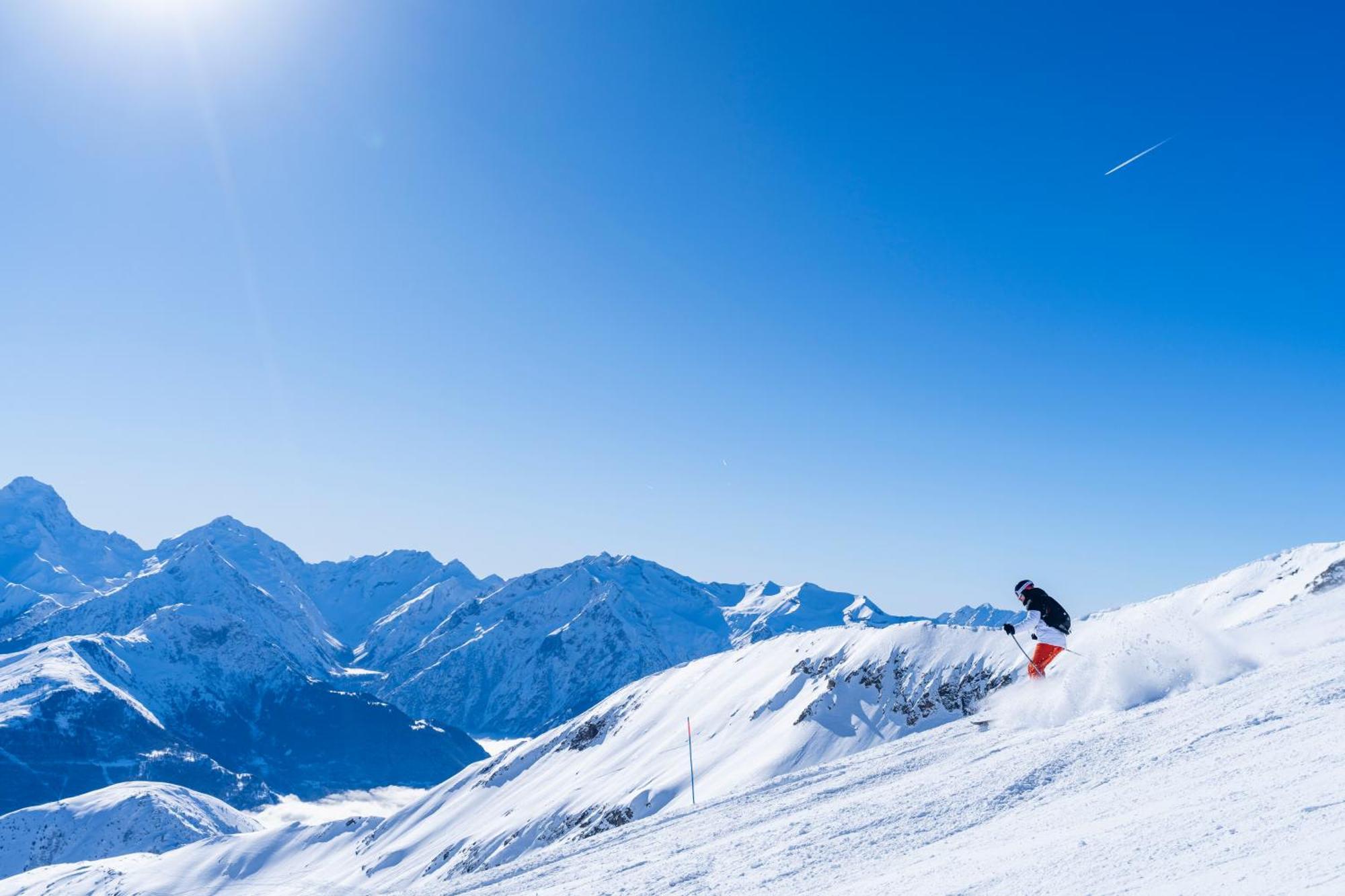 Villages Clubs Du Soleil - Oz En Oisans Oz ภายนอก รูปภาพ