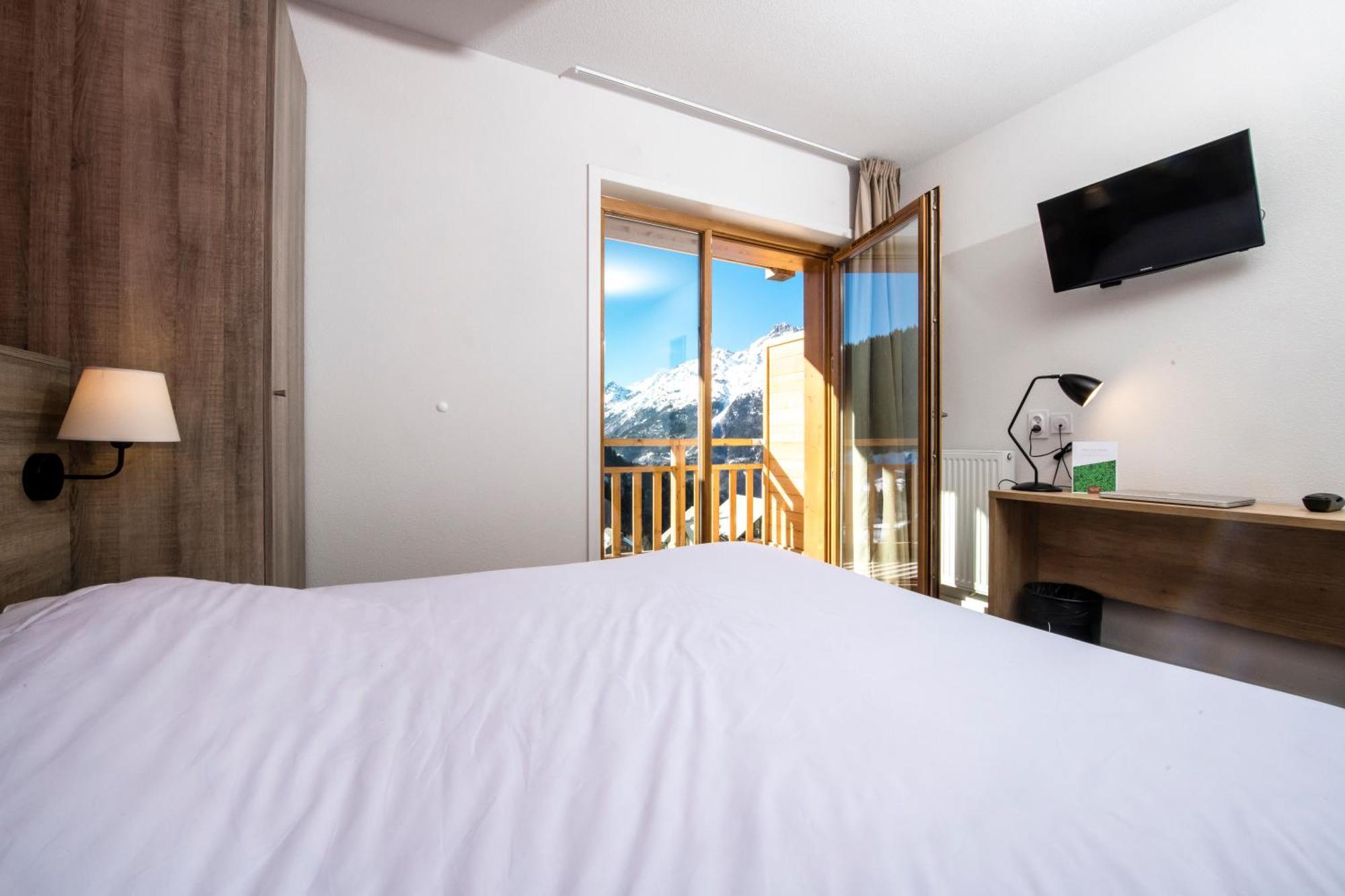 Villages Clubs Du Soleil - Oz En Oisans Oz ภายนอก รูปภาพ